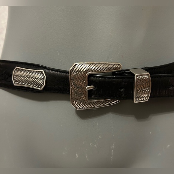 Vintage Black Leather Belt, Western, With “R” And 1998 On Buckle, Women’s 33.5 - Picture 3 of 9